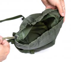 British Jungle Sleeping Bag compression bag, surplus.