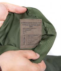 British Jungle Sleeping Bag compression bag, surplus.