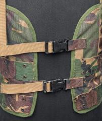 Dutch M93 ALICE-style Combat Vest w.o. Belt, DPM, Surplus. Front adjustment and closing by two side-release buckles.