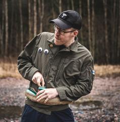 Molvanian multi-purpose wrap, pair, surplus. Is it a beer bandoleer?