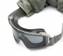 US Desert Locust Ballistic Goggles, Foliage Green, Surplus. The foam filters on the frame unfortunately crumble into dust.