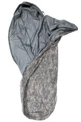 US IMSS Modular Sleeping Bag System, black/green, w. UCP Gore-Tex Bivvy Bag, surplus. 