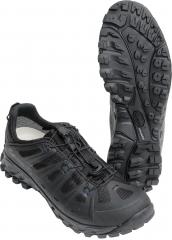 AKU Selvatica Tactical GTX.