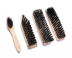 BW Shoe Care Set, Surplus. The set consists of four brushes for specific purposes.