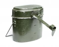 Romanian Two Piece Mess Kit, Aluminium, Surplus. The paint has worn but there are no major dents or deformations.