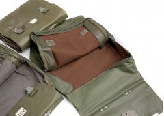 Swiss Garment Bag, Surplus. The inside color can vary.