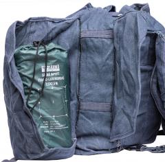 Italian Air Force Rucksack, Blue, Surplus. There is a bit peculiar open "pouch" on both sides of the pack. Most likely these are originally meant for the ends of your blanket roll.