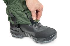 Dutch Gaiters, Green, Surplus. The gaiter is fastened with a hook & loop and a snap fastener.