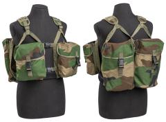 French SSA 1999 Modular Medical Rucksack, CCE, Surplus. The front is designed for the Medium and the rear for the Large Side Pouches. You can carry other pouches as well, the zipper length is not critical.