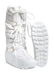 Italian Winter Boots, "Moon Boots", Unissued. Now this is something fantabulous! White winter boots of the Italian army’s alpine troops. Comfortable and stylish in that retro space-age kinda way.