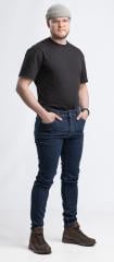 Särmä Tactical Skinny Jeans. Good for guys! Model size: 179cm height, 82cm waist, wearing 32/32 jeans.
