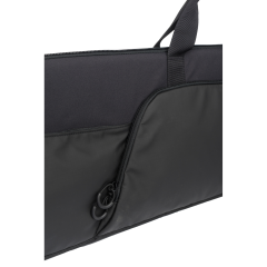 Beretta Black Boar Rifle Case, 129 cm. The middle side pocket has a 2-way zipper.