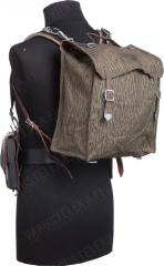 Austrian Y-suspenders, leather, surplus. NVA Sturmgepäck is not included