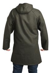 Administrative Results Blanket Shirt. The model's chest circumference is 46.5 inches and height 5'10, wearing size S/M.