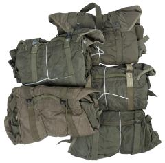 Austrian "ALICE"-Style Rucksack with Carrying Yoke and Daypack, Surplus. The color and condition can vary to some extent.