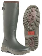 Gateway1 Sportsman II 18" Rubber Boots. The coarse rubber outsole tread pattern is called Field-sport™. It gives you extra grip in muddy terrain, and the rubber is reinforced for extra durability.
