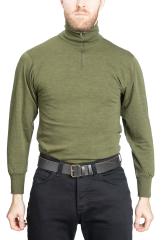 Italian Turtleneck Shirt, Surplus. Model height 182 cm, chest circumference 95 cm, waist circumference 88 cm. Wearing size Large.