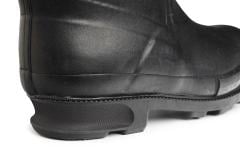 Nokian Naali Winter Rubber Boots. The heel features a groove for traditional ski binding loops