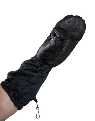 Swiss Mittens With Trigger Finger, Black, Surplus.