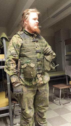 Finnish M05 combat vest belt. 