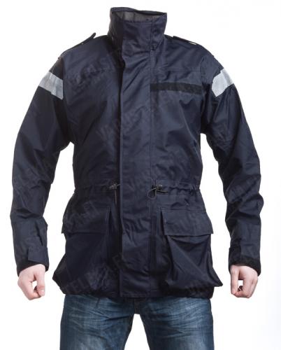 British Gore-Tex foul weather jacket, dark blue, surplus. The hood can be stowed away in the collar.