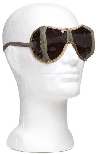 BW foldable sun/dust goggles, with pouch, surplus.