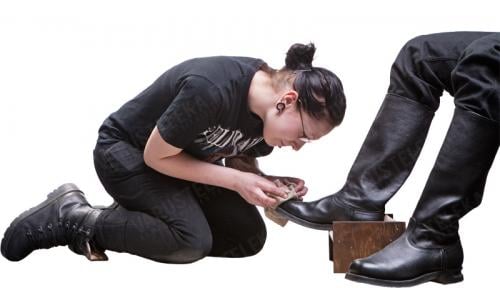 Varusteleka manservant, surplus.
