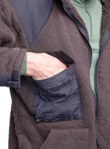 US ECWCS Gen I Fleece Jacket, "Bear Jacket", Surplus. Chest pockets with flaps. Maybe someone finds these useful. 