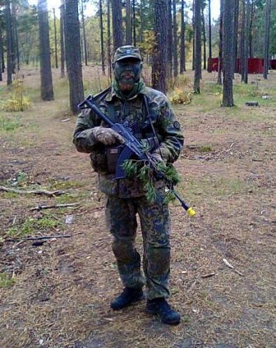 Kemex M/97 face paint.