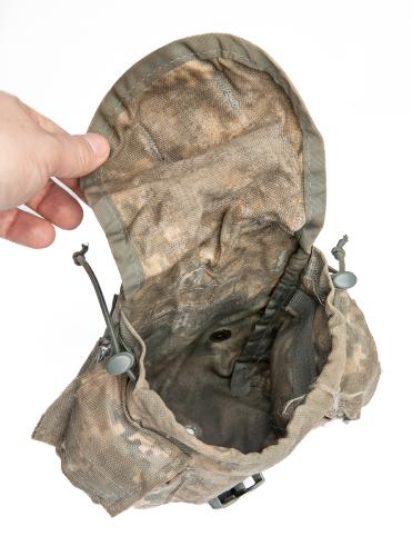 US MOLLE II 1 qt Canteen / General Purpose Pouch, Surplus.