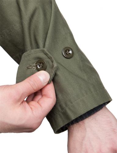 Belgian parka, M88, olive drab, surplus. Button adjustment on the cuffs.