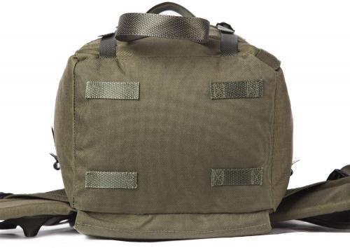 Savotta Kevyt Rajapartio rucksack. Utility strap loops in the bottom.