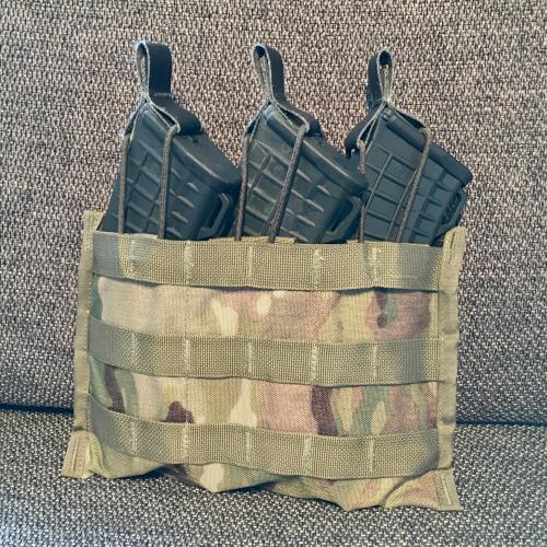 Särmä TST PVC Tri-Tab, 3-Pack. Together with some bungee cord, can be used to convert a MOLLE II mag pouch.