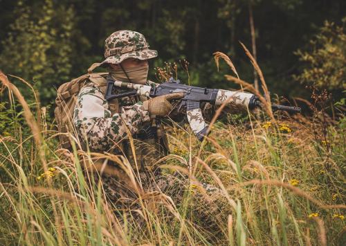 Gear Aid Camo Form Camouflage Wrap. Standard Desert