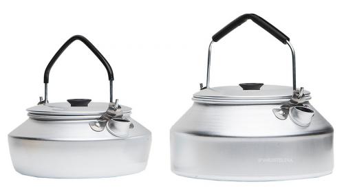 Trangia coffee pot for 25 series stoves, 0.9L. Size comparison, model 27 and 25.