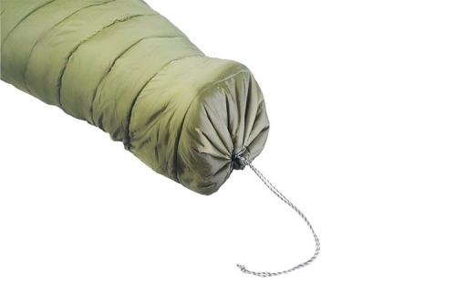 DD Hammocks Quilt. Shaped footbox with drawstring opening for ventilation.