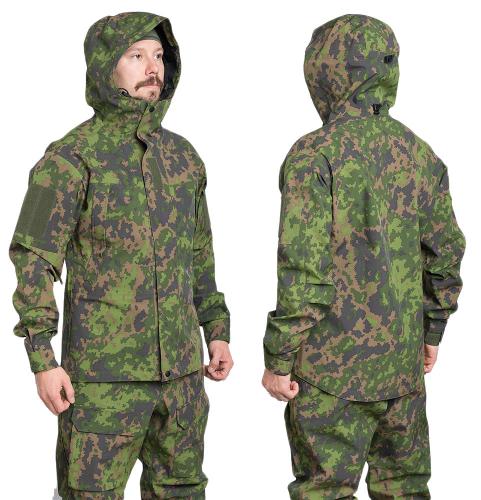 Särmä TST L6 Hardshell Jacket. This fighter is 176 cm tall with a 99 cm chest. The jacket size is Small Regular, worn over a single shirt.