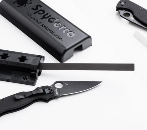 Spyderco Triangle Sharpmaker.