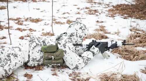 Särmä TST mittens w/ trigger finger.
