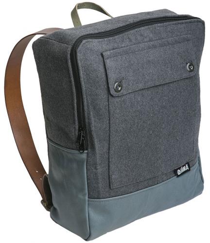 Jämä wool backpack. Leather reinforced model, button flap.