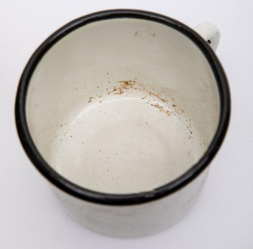 CCCP enamel mug, surplus. You might want to wash the cup before use.