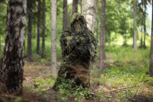 Mil-Tec Ghillie suit.
