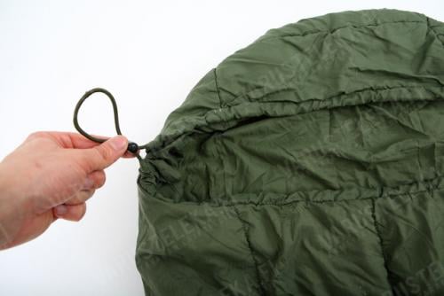 US MSS / IMSS Patrol Sleeping Bag, surplus. The hood can be tightened with a simple drawcord system.