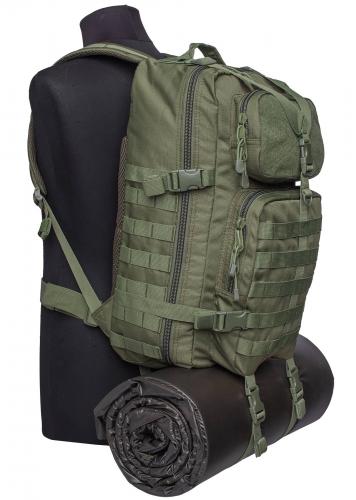 Särmä Large Assault Pack. Extra length in bottom compression straps for carrying a sleeping pad