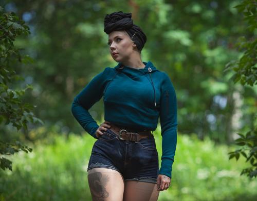 Särmä Women's Merino Wool Hoodie.