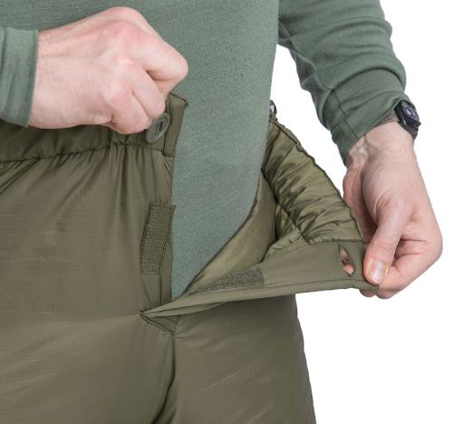 Särmä TST L3 Loft Pants. Fly with 25 mm slotted button and hook-and-loop.