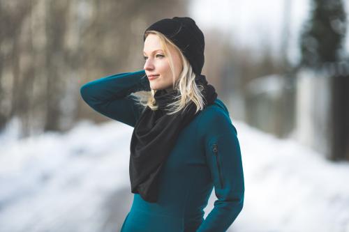 Särmä Large Square Scarf, Merino Wool.