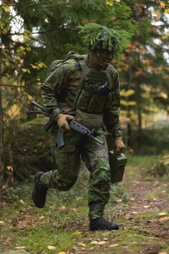Särmä TST PC18 Plate Carrier w. Elastic Cummerbund.