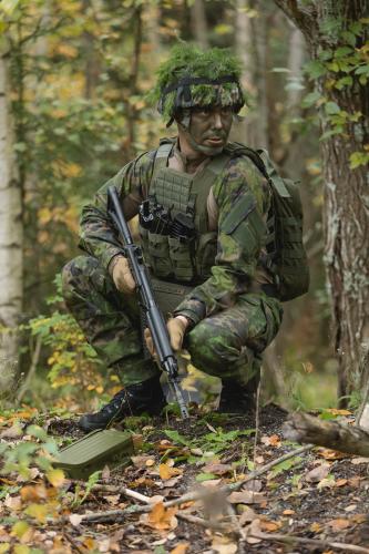 Särmä TST PC18 Plate Carrier w. Elastic Cummerbund.