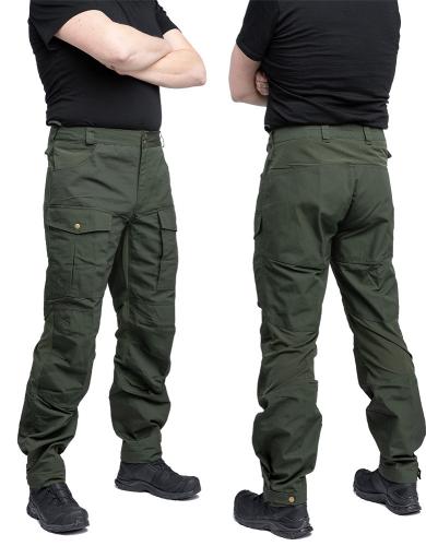 Särmä Outdoor Pants. This 186 cm tall size Large hunk is wearing size Large Long trousers.